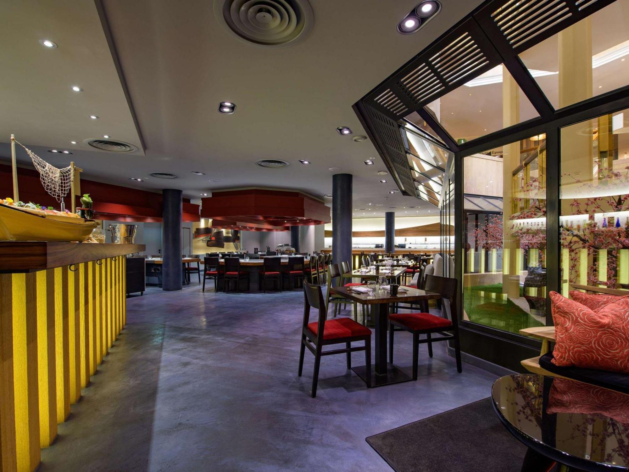 Moevenpick Hotel Geneva Meyrin Exterior photo